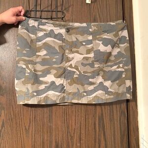 Old Navy Green Camouflage Skirt